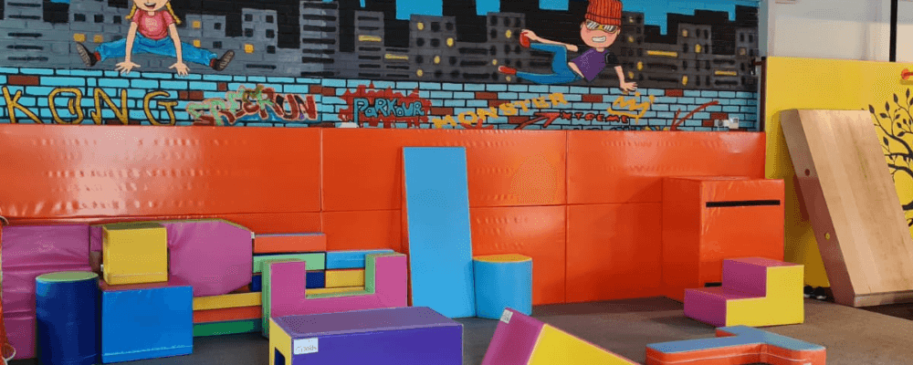 HerYerParkour parkur eğitim alanı - profesyonel ekipmanlar ve trambolin